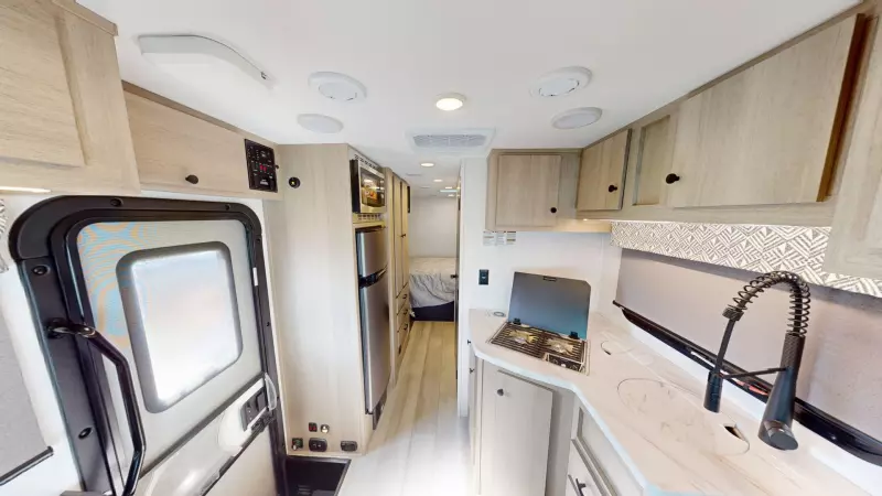 Sunseeker Main Room