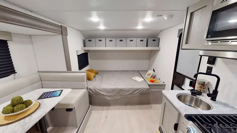 18DBS Floorplan Main Room