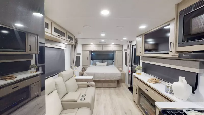 2524FBT Floorplan Main Room